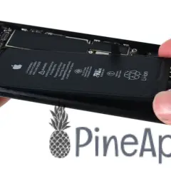 iPhone 11: Wymiana baterii cena od 200 zł. Czy to się opłaca?