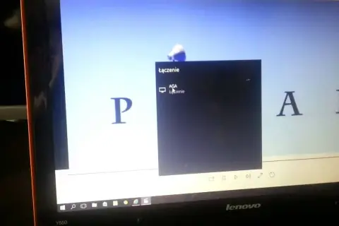Laptop na TV bezprzewodowo: Łatwy poradnik i rozwiązanie problemów