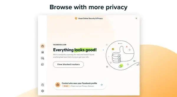Avast VPN chroni Twoją prywatność online. Okno przeglądarki pokazuje komunikat "Everything looks good!" na Facebooku, z informacją o zablokowanych trackerach.