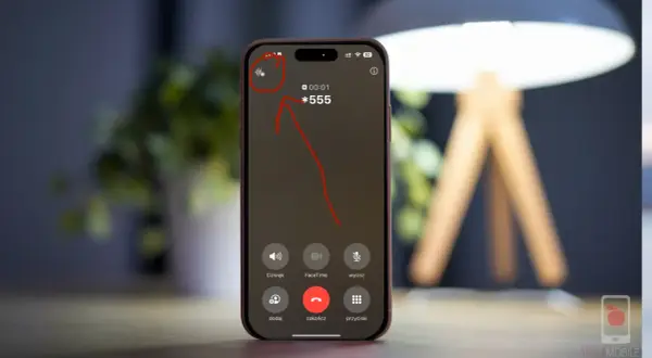 Ikona nagrywania rozmowy na ekranie iPhone'a. Dowiedz się, jak nagrać rozmowę telefoniczną.