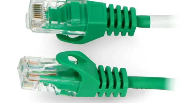 Patchcord światłowodowy do domu: Jak wybrać idealny kabel?