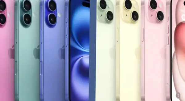 Rząd kolorowych iPhone'ów, od różowego po niebieski, prezentuje nowe funkcje iOS 16.