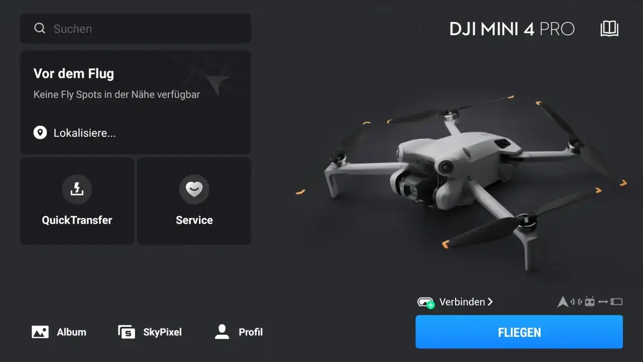 Interfejs aplikacji DJI z dronem Mini 4 Pro. Opcje: 